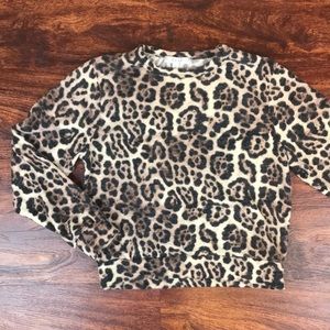 Cozy leopard pullover